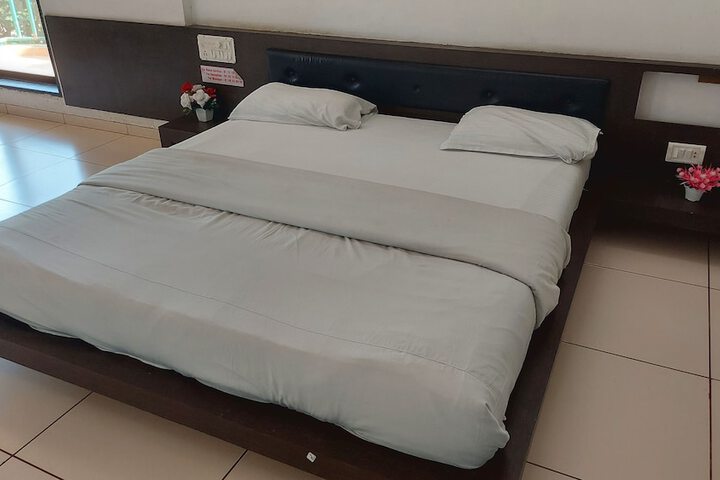 Room 29 of 65