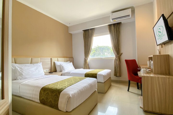 Room 10 of 51