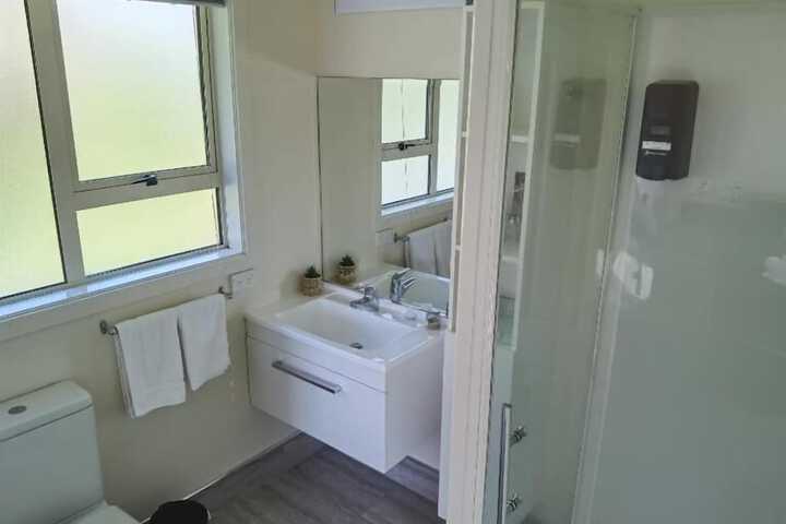 Room 15 of 34