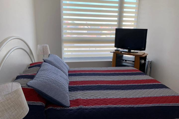 Room 4 of 14