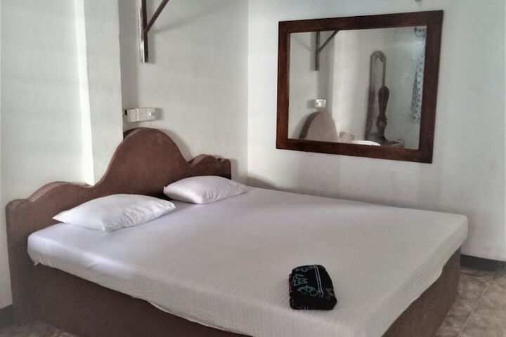 Room 4 of 54
