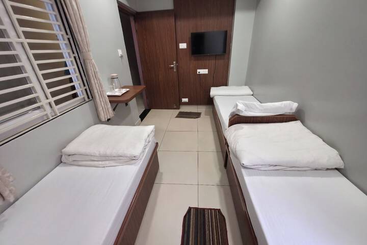 Room 13 of 59