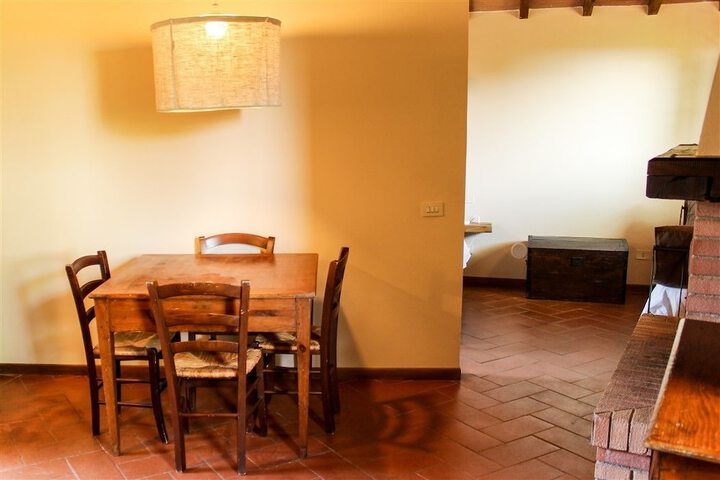 Room 20 of 69