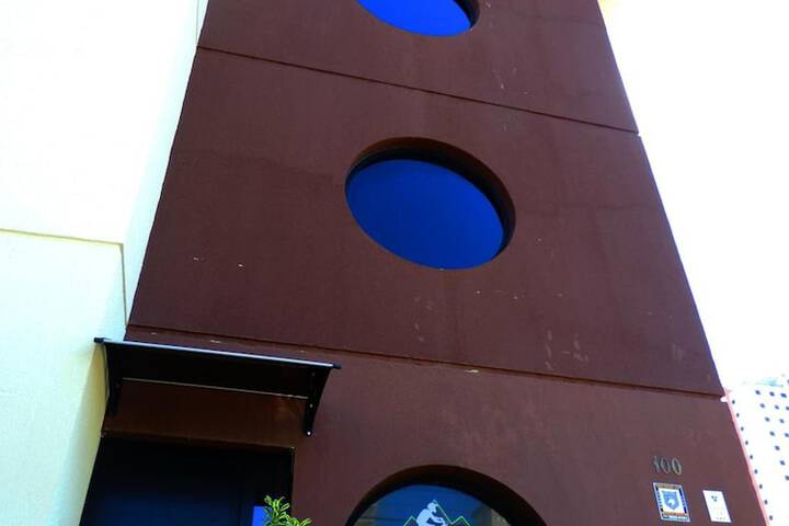 Hotel 68 of 73