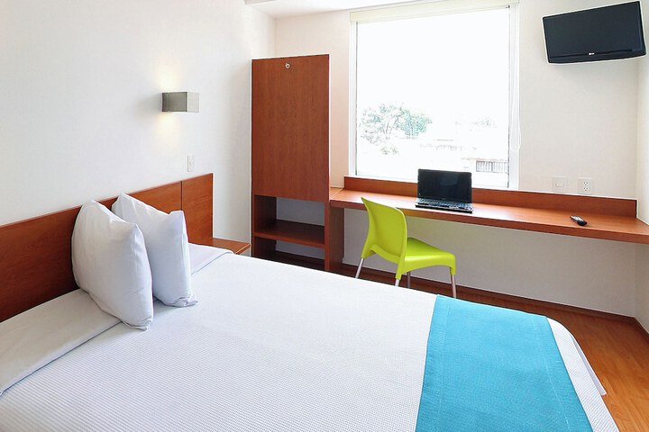 Room 10 of 70
