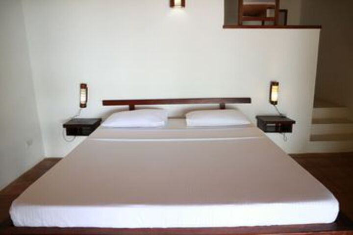 Room 14 of 42