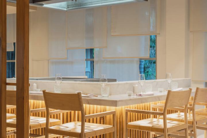 Dining 103 of 167