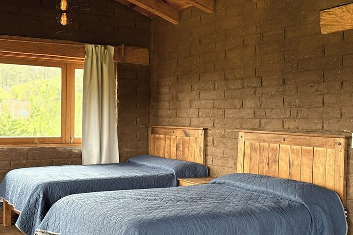 Room 45 of 220