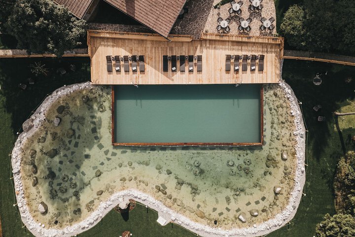 Pool 45 of 95