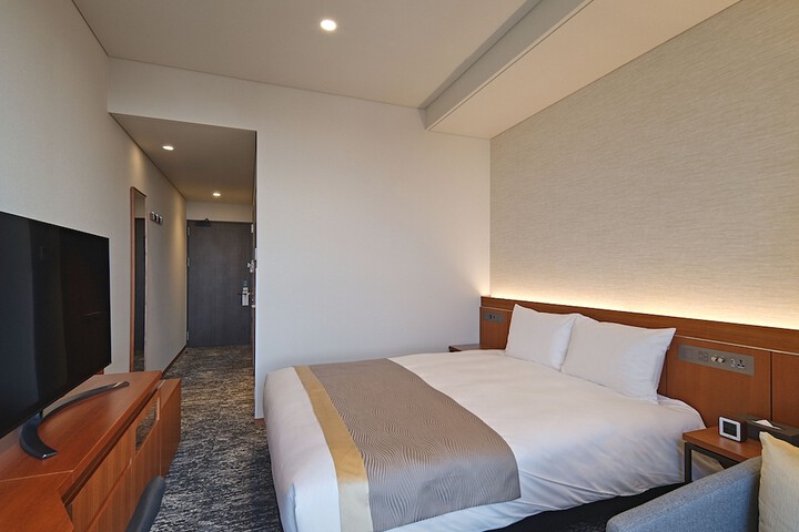 Room 37 of 158