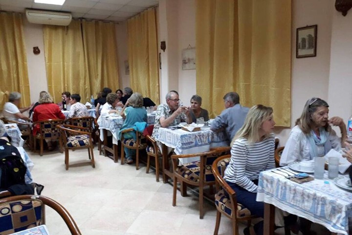 Dining 53 of 83