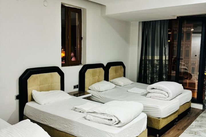Room 20 of 40