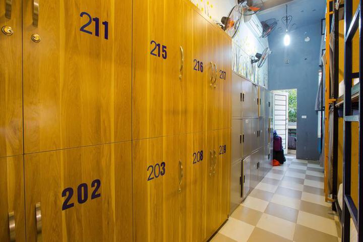 Photo 8