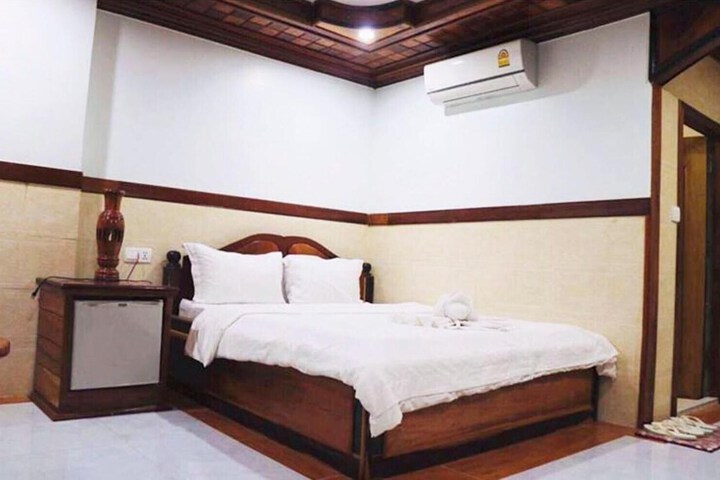 Room 20 of 38