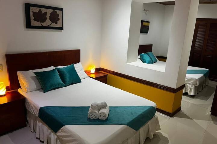 Room 5 of 76