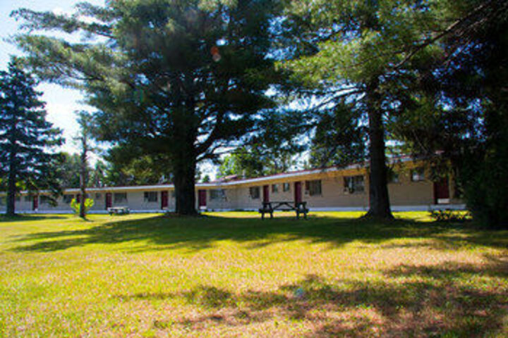 Property Grounds 25 of 27