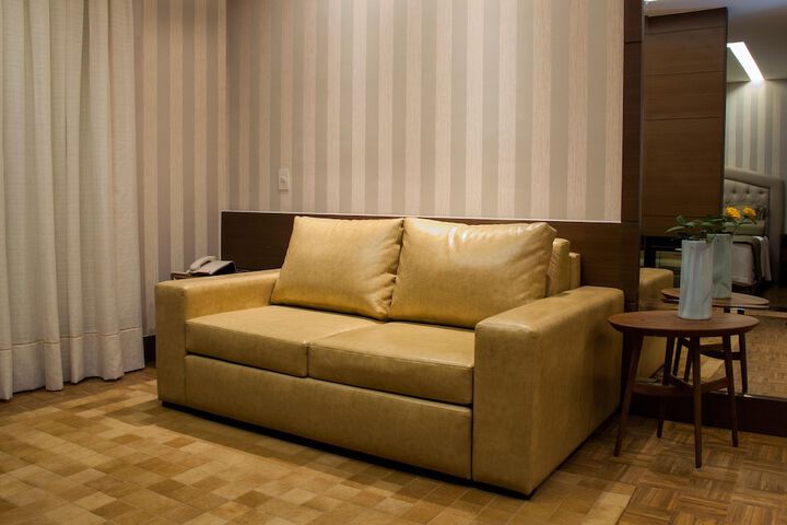 Room 35 of 81