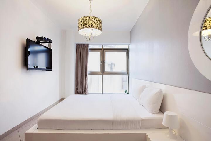Room 7 of 58