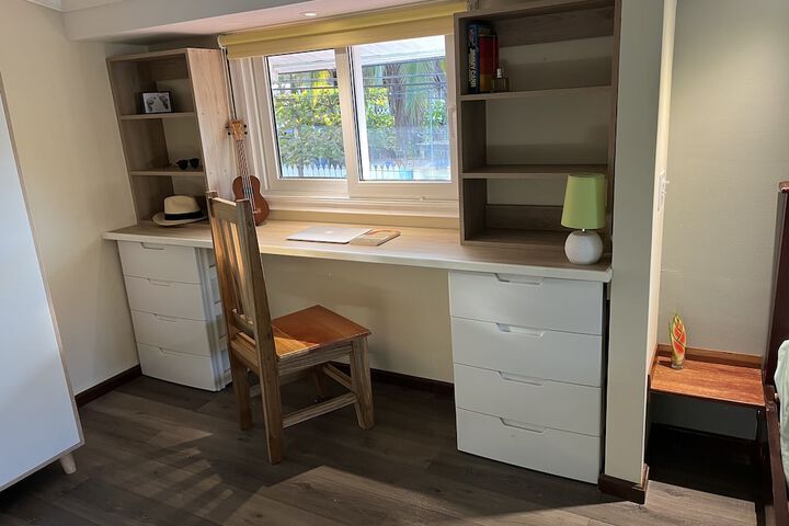 Room 6 of 50