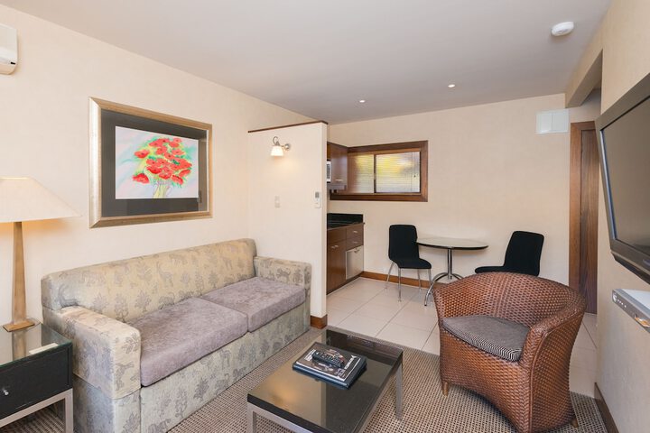 Room 4 of 45