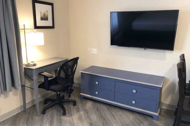 Room 19 of 48