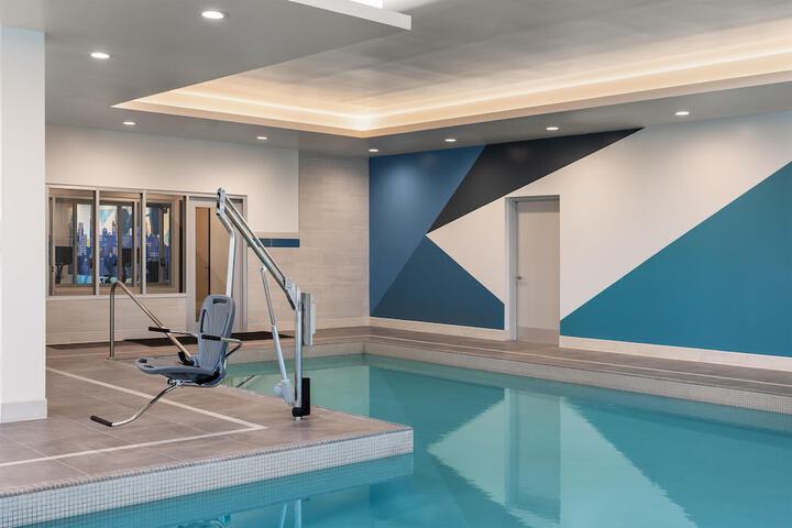 Pool 25 of 64