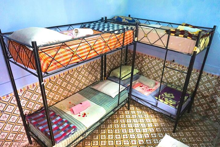 Room 6 of 20