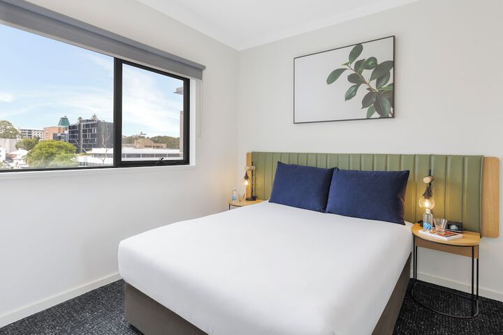 Room 6 of 26