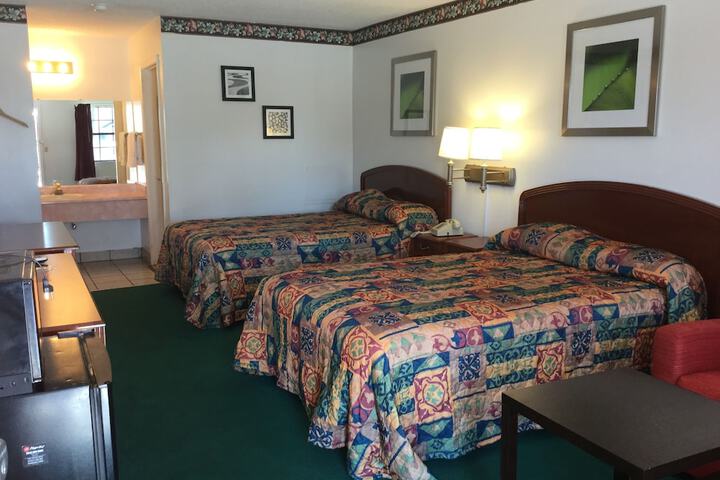 Room 6 of 20
