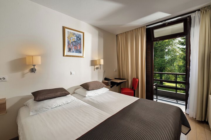 Room 20 of 31