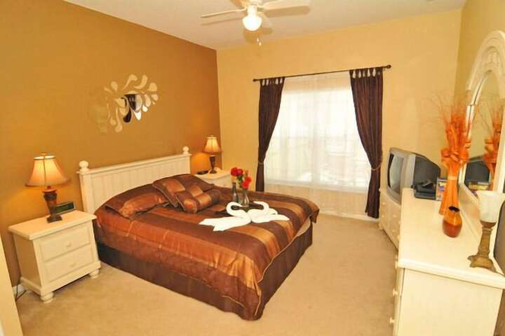 Room 3 of 25