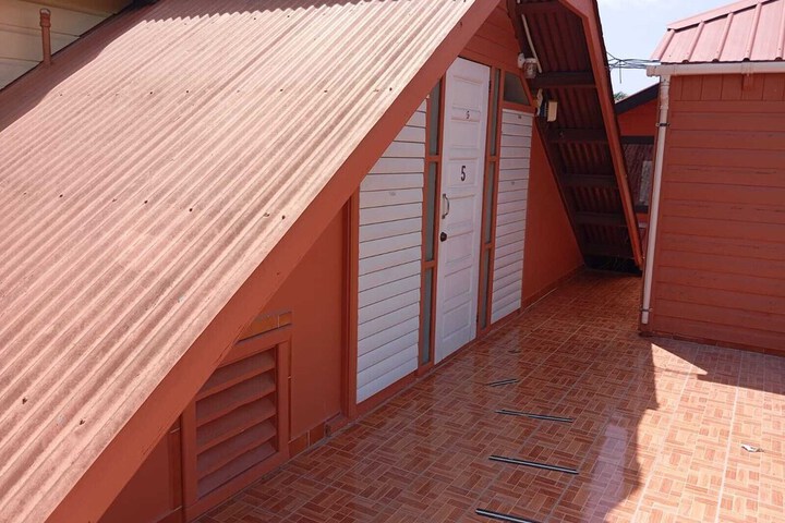 Room 45 of 157