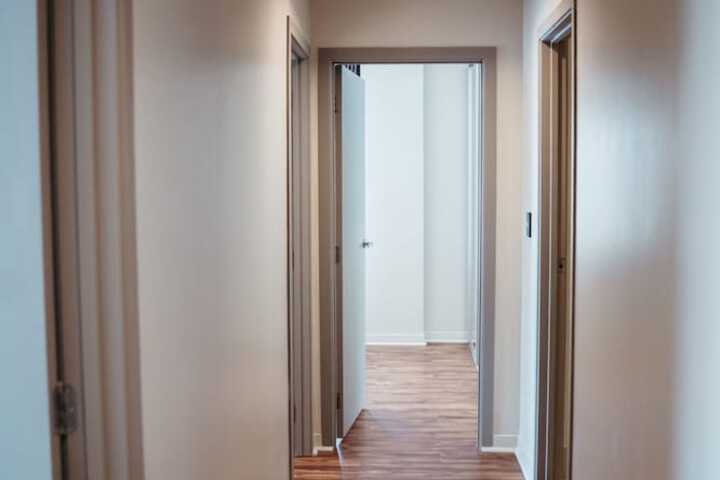 Room 49 of 99