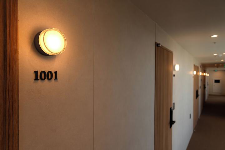 Ballroom/Hall 113 of 130