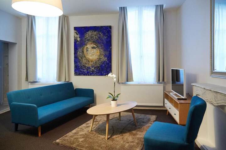 Room 33 of 63