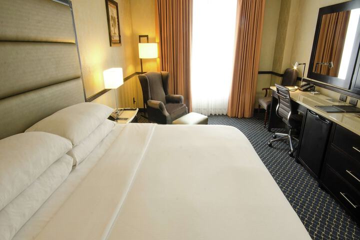Room 19 of 64