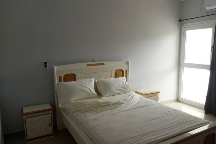 Room 6 of 20