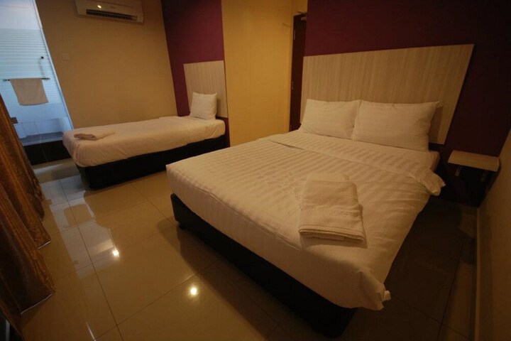 Room 6 of 41