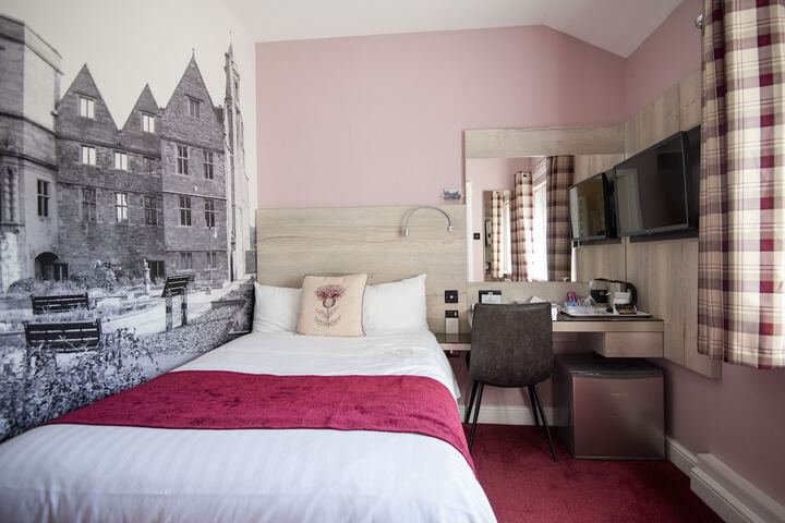 Room 14 of 78