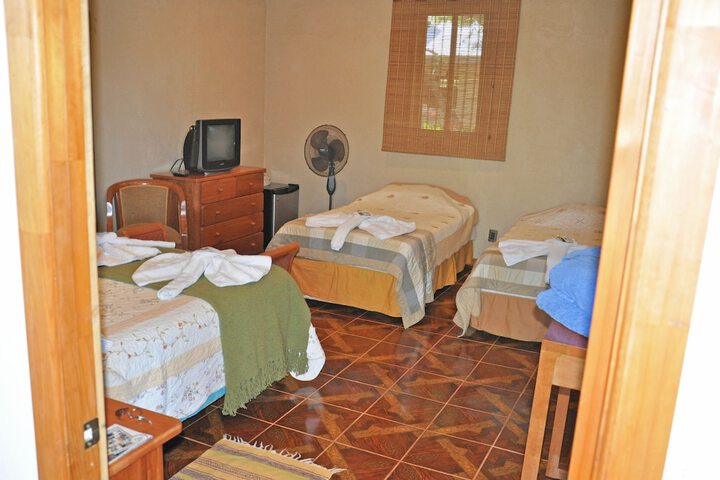 Room 4 of 31