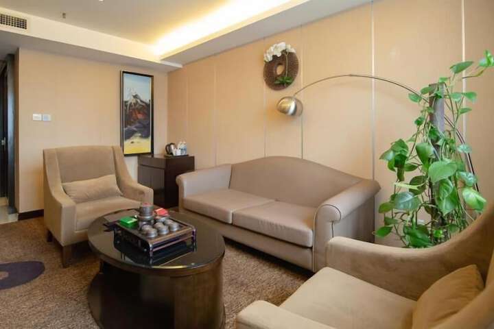 Room 26 of 41