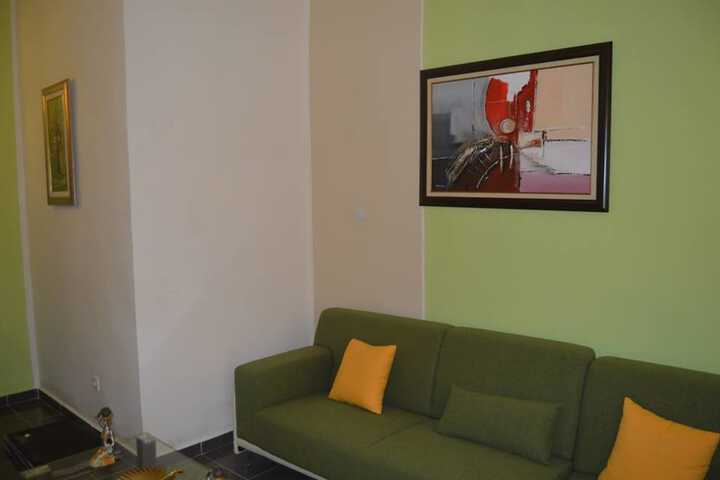 Room 19 of 37