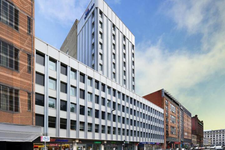 Travelodge Glasgow Queen Street