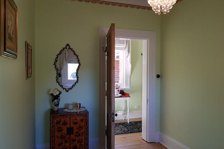 Room 5 of 59