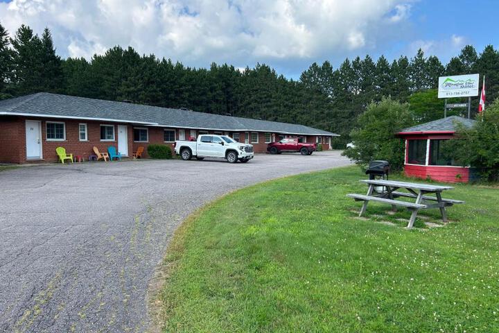Mountain View Motel