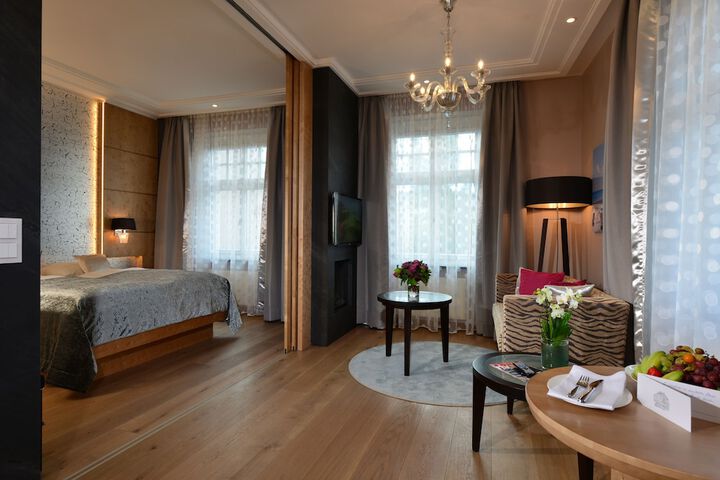 Room 32 of 112