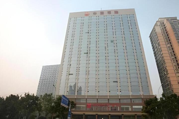 Wuhan Soluxe Hotel