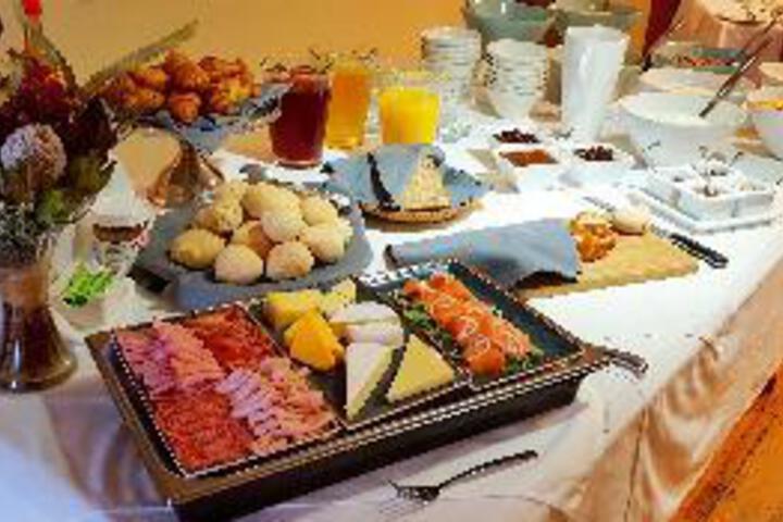 Dining 2 of 35