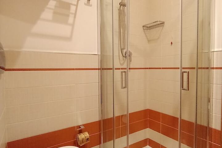 Clean Restrooms