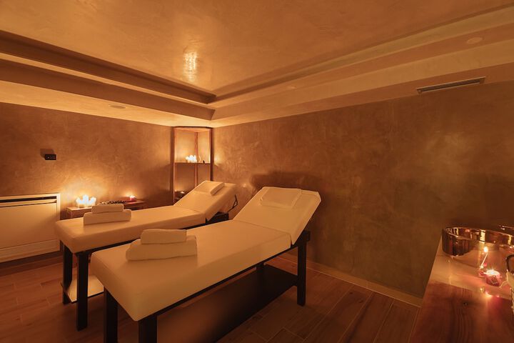 Spa 27 of 54
